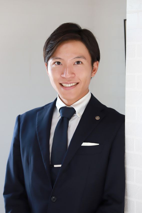 税理士法人アピロ 新酒芳斗